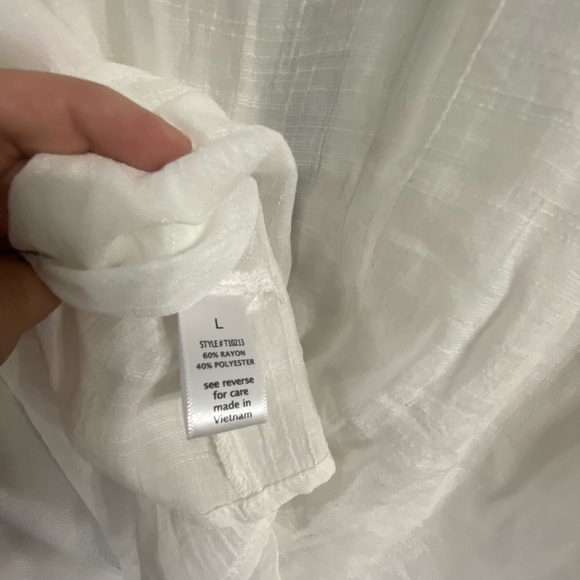 Active USA Sheer Top, size L - Picture 4 of 7